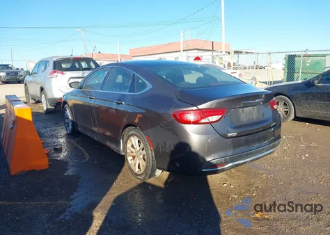 2015 Chrysler 200 Limited z USA, uszkodzony, nr VIN 1C3CCCAB4FN653646